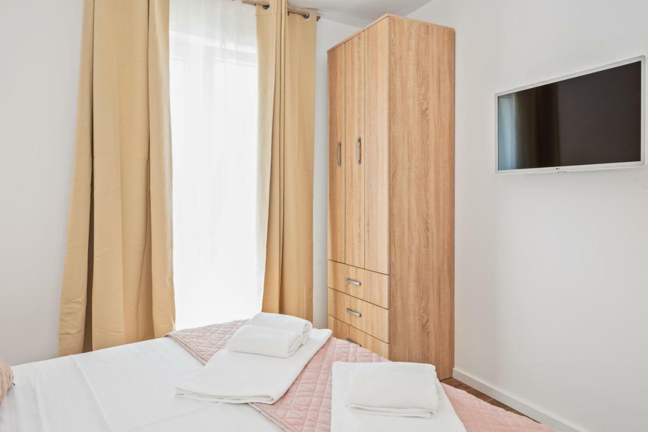 Apartmani Bruna Sibenik Exterior photo