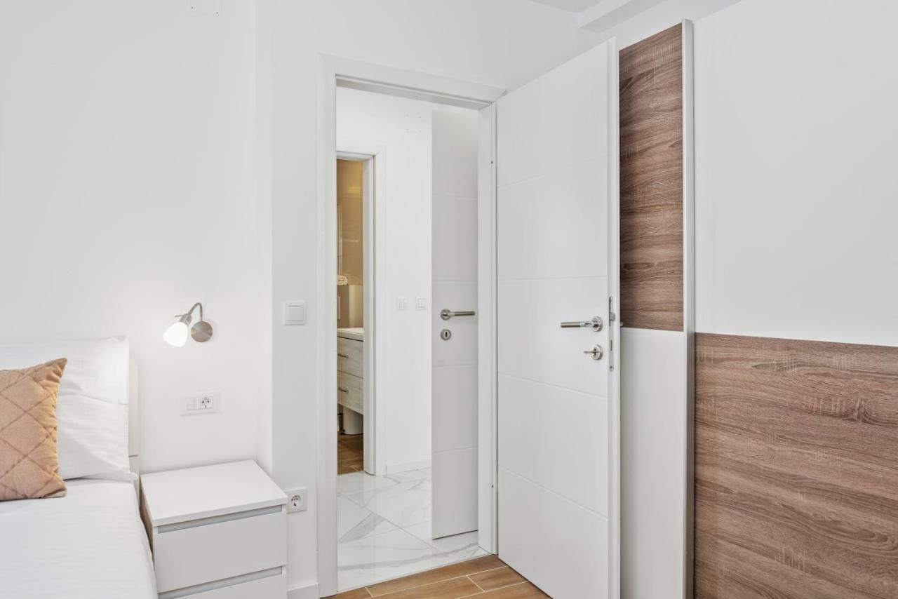 Apartmani Bruna Sibenik Exterior photo