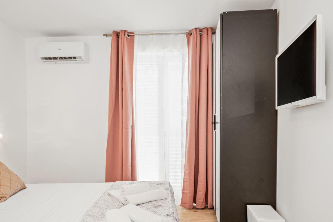 Apartmani Bruna Sibenik Exterior photo